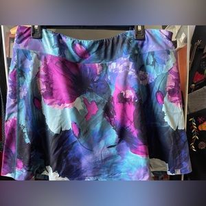 Title Nine skort XL multi color purple/blue flower